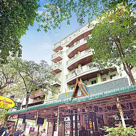 Four Sons Village Bangkok Exterior foto